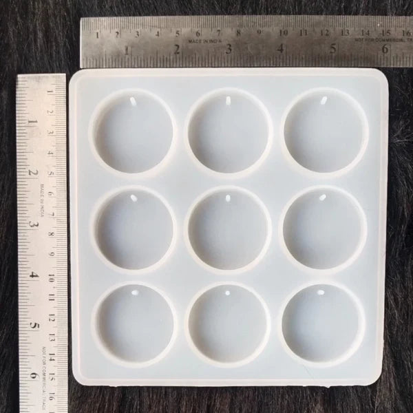 9 Cavity Round Mould